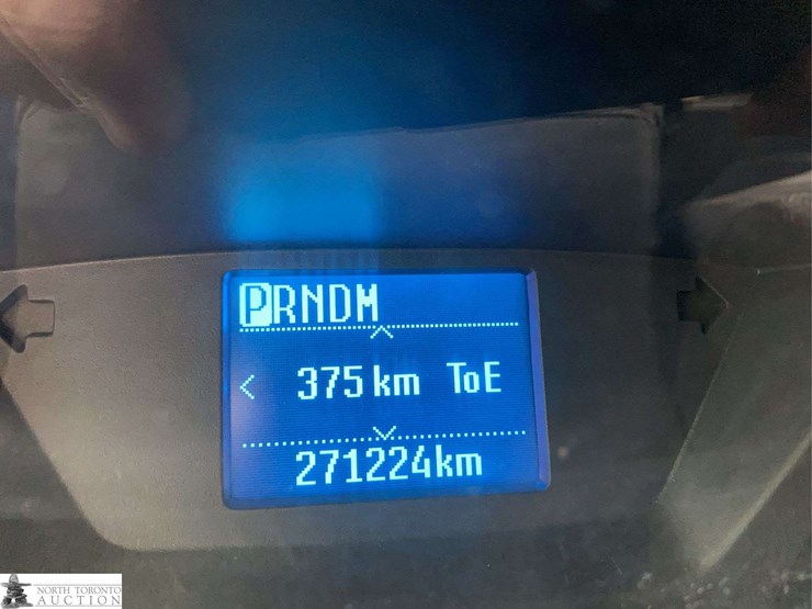 2016-ford-transit-image-17