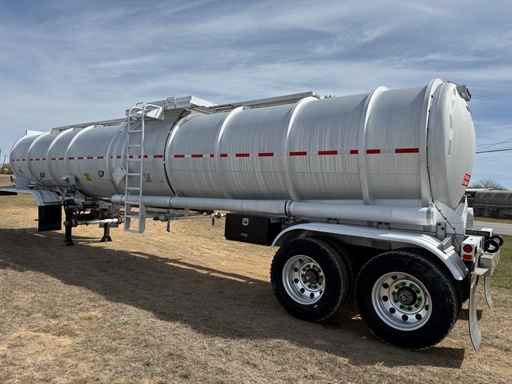 2011-brenner-tank-trailer-image-7