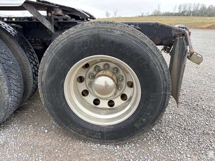 2007-sterling-at9500-image-20