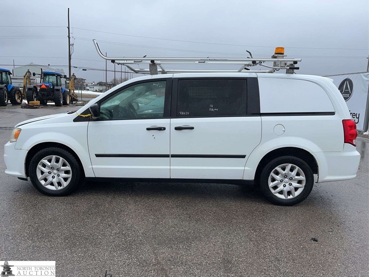 2014-ram-c/v-image-8