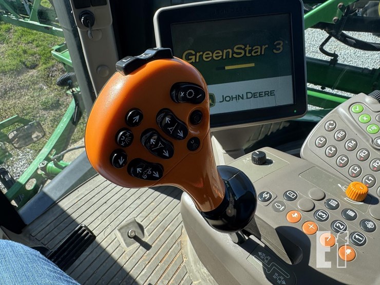 2017-john-deere-r4038-image-38