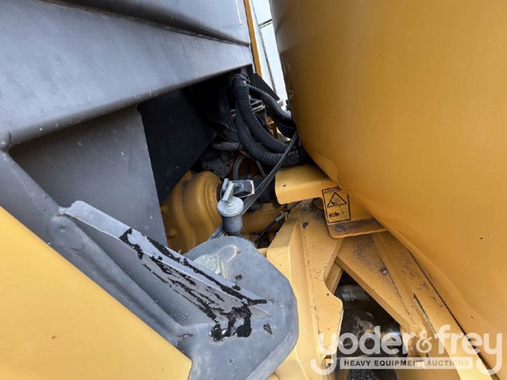 2008-volvo-g940-image-18