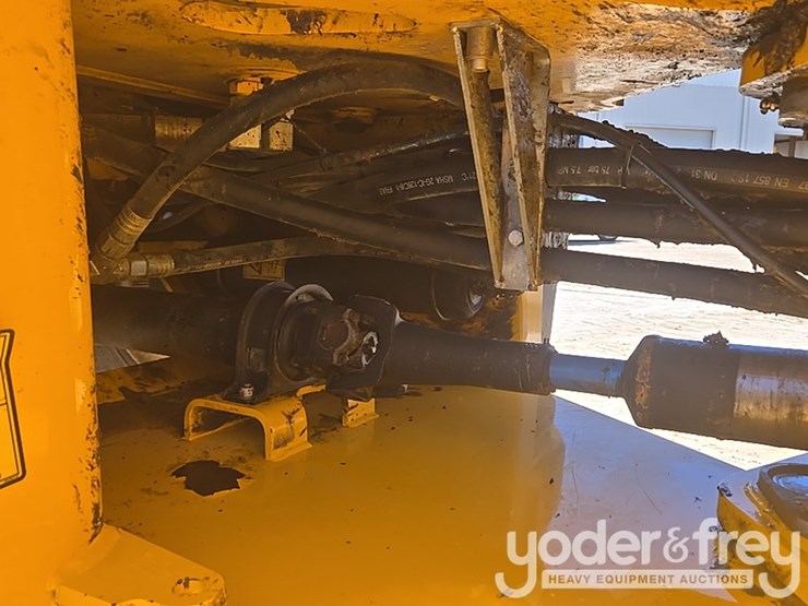 2020-jcb-457zx-image-33