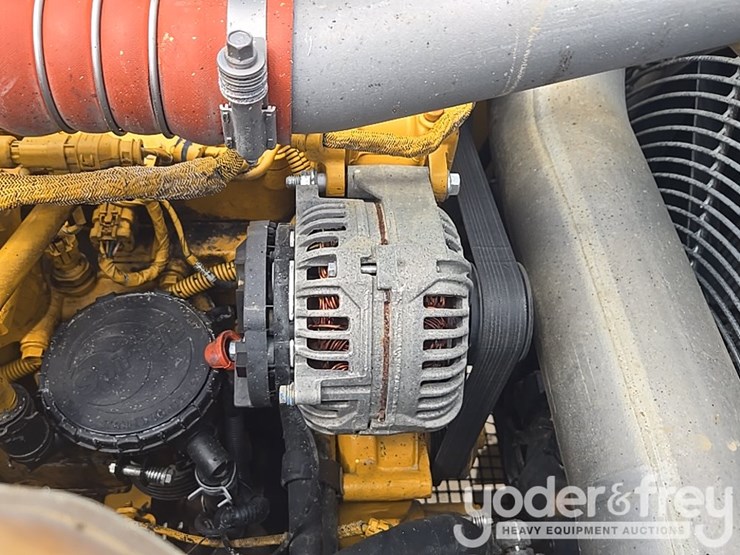 2017-deere-210g-lc-image-84