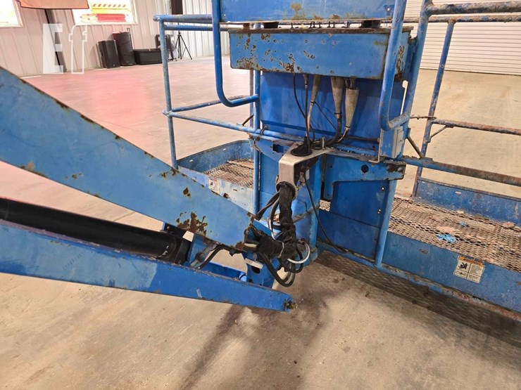 2011-genie-s65-image-17