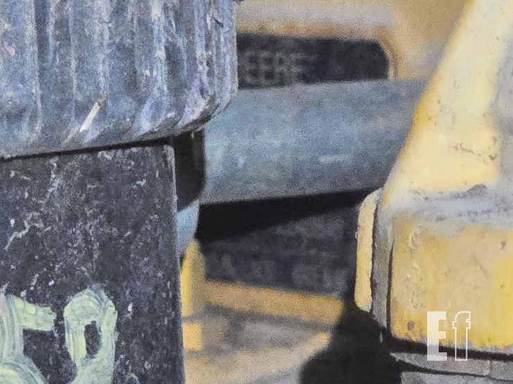 2016-deere-655k-image-24