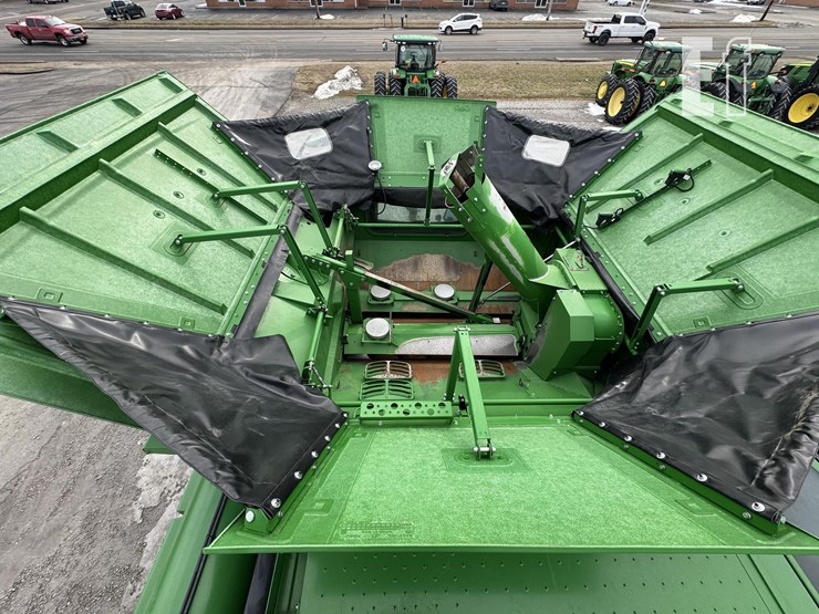 2020-john-deere-s780-image-41