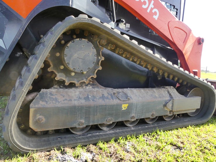 kubota-svl97-2-image-5