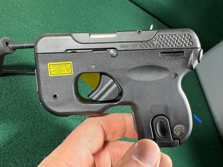 taurus-curve-380-auto-pistol-image-3