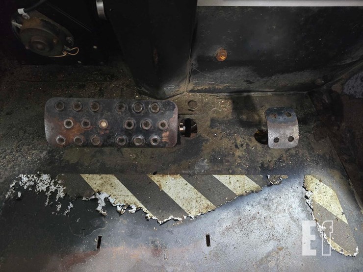 2007-jcb-930-image-13