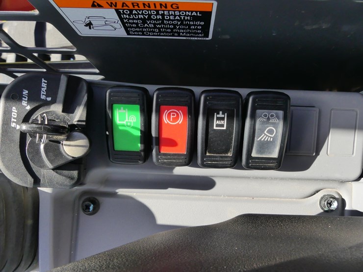 2023-kubota-svl75-2-image-14