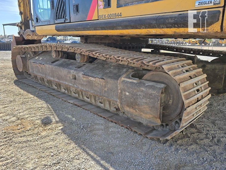 2018-caterpillar-336fl-image-32