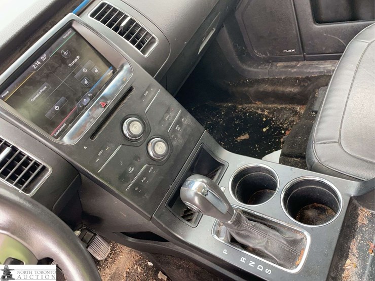 2014-ford-flex-image-13