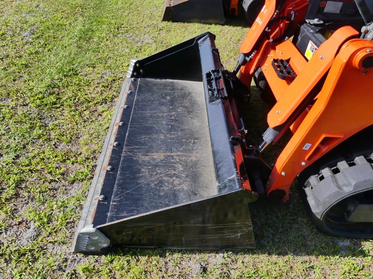 2023-kubota-svl75-2-image-10