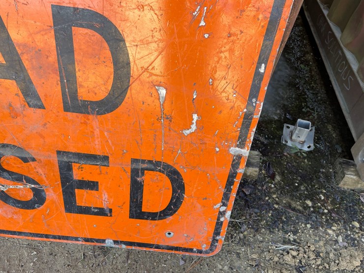 #3931-•-metal-retired-road-sign-image-6