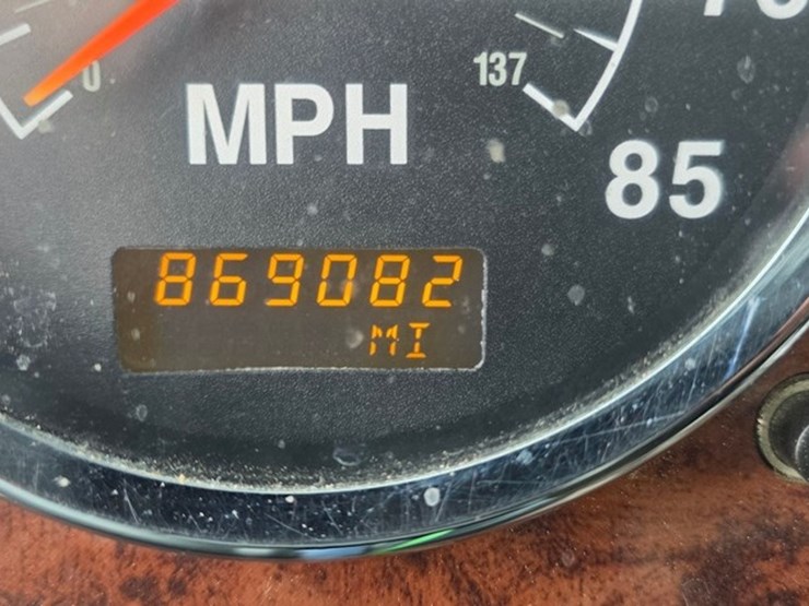 2006-international-9900-image-84