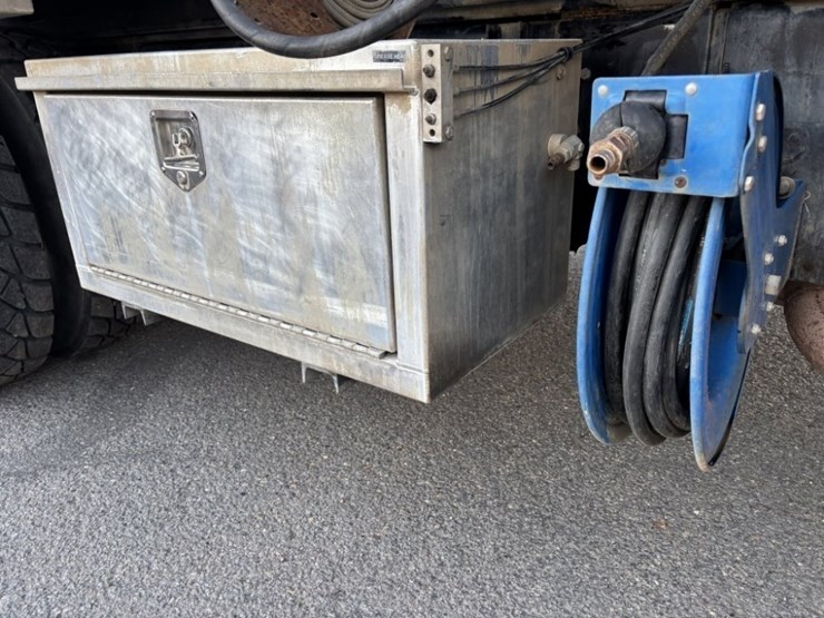 2009-vactor-2100-image-29