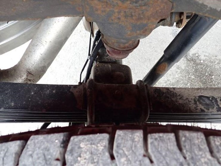 2022-chevrolet-2500hd-image-62