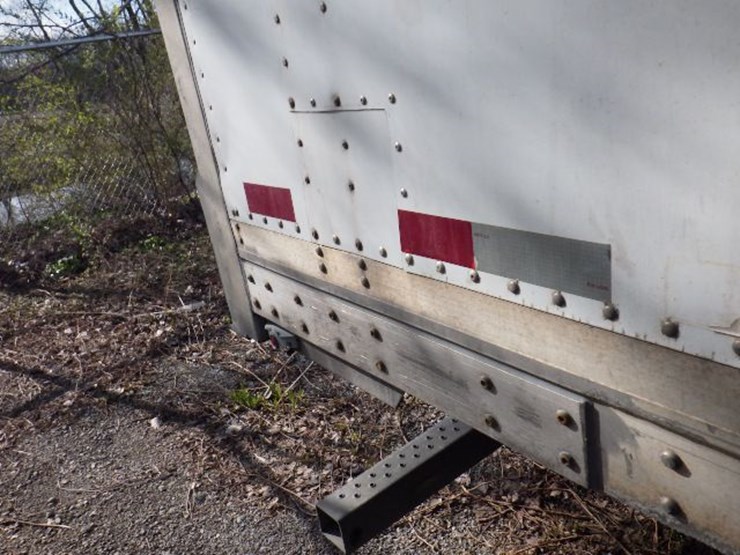 2015-strick-van-image-12