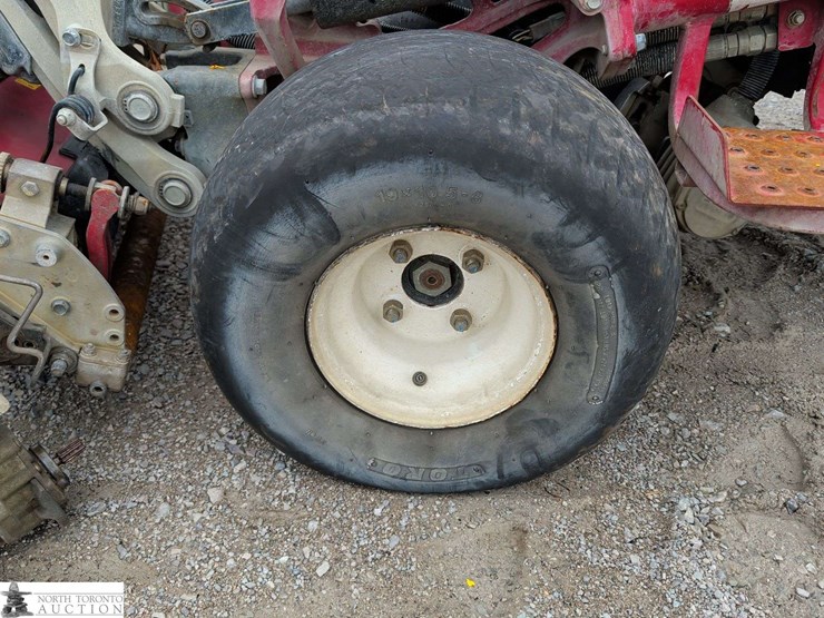 2013-toro-groundsmaster-3320-image-24