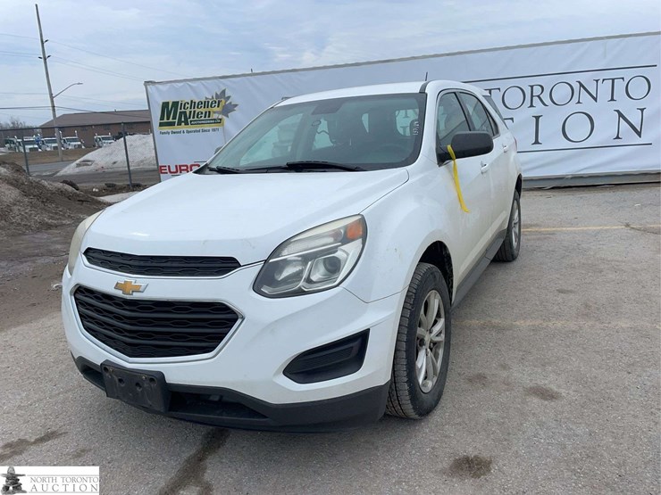 2017-chevrolet-equinox-image-1