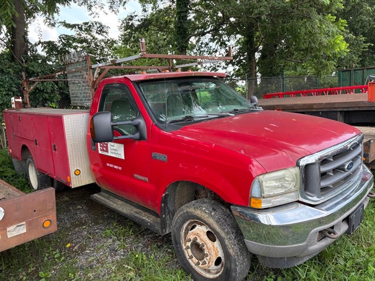 2003-ford-f550-image-2