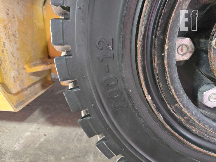 2021-caterpillar-gp25n-image-25