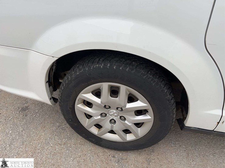 2015-ram-c/v-image-23