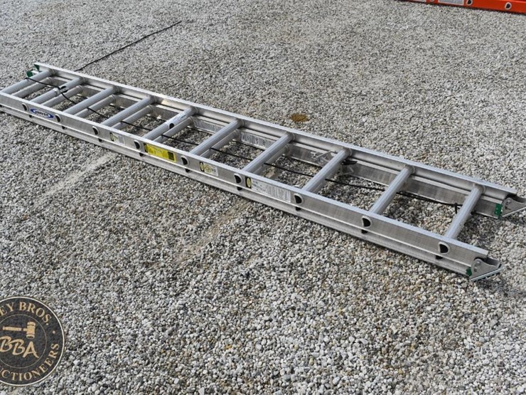 warner-20ft-auluminum-extension-ladder-42916-image-1