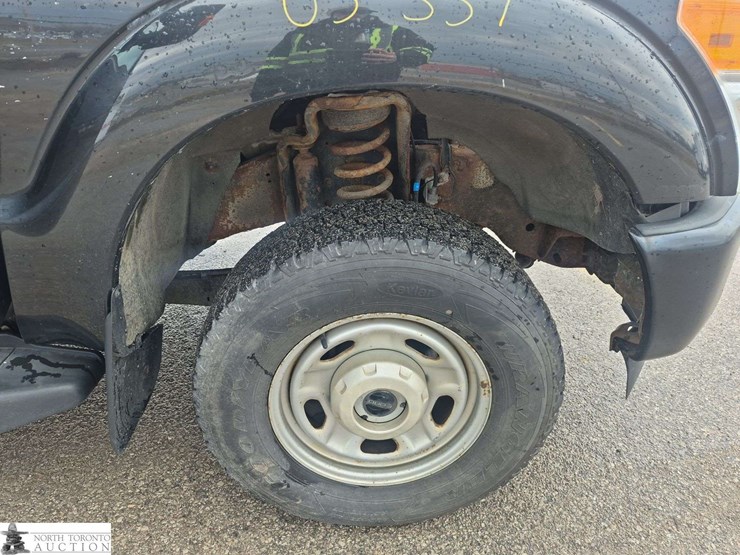 2015-ford-f250-image-30