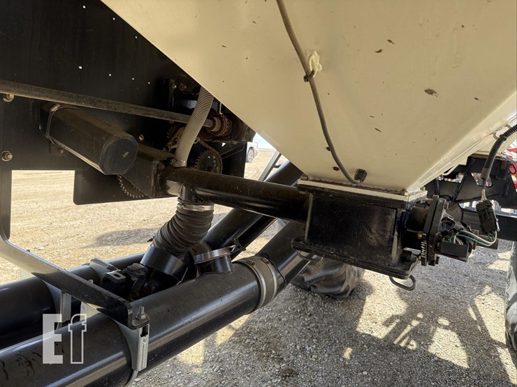 2007-bourgault-5710-image-78