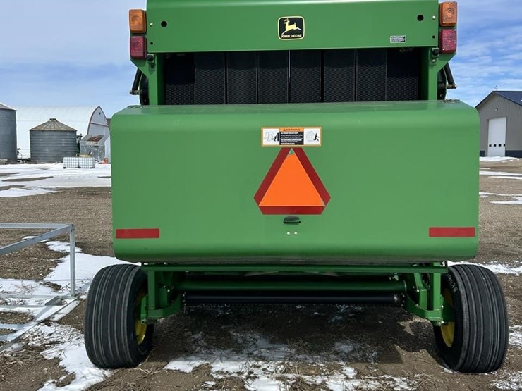 2001-john-deere-567-image-4