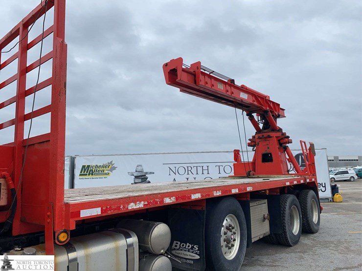 2014-mack-granite-t/a-crane-truck-image-12