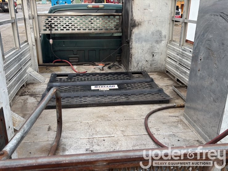 2008-ford-f350-image-30