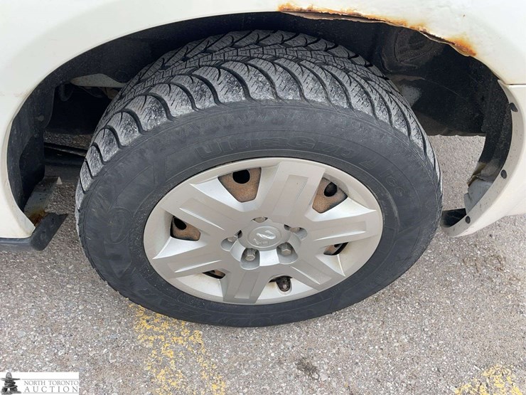 2010-dodge-grand-caravan-image-23