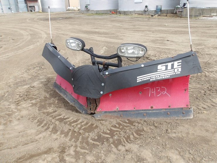 #7432-•-dxt-9'2"-poly-v-blade-image-2