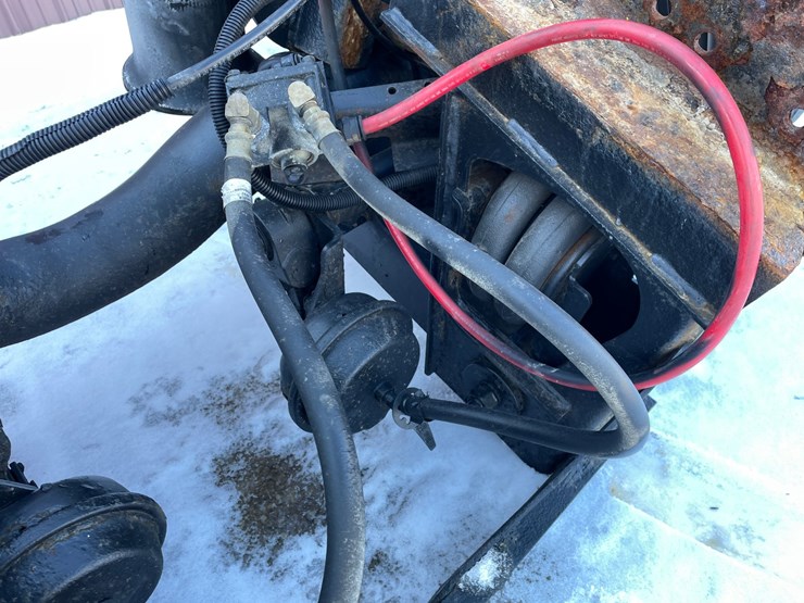 #3944-•-dual-wheel-tag-axle-image-9