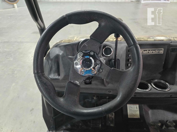 2016-mahindra-mpact-xtv-750c-image-10