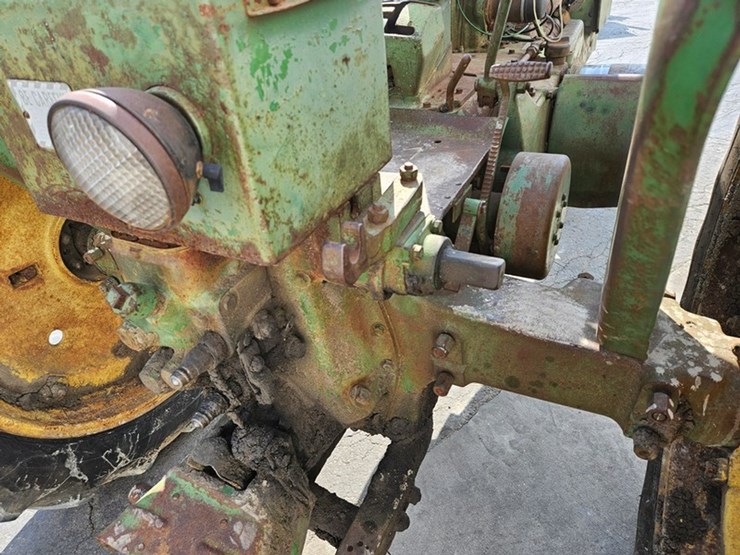 1952-john-deere-model-a-image-20