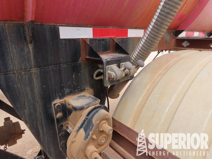 2010-overland-50'-image-3