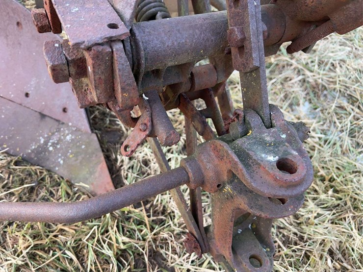 two-bottom-fordson-plow-image-19