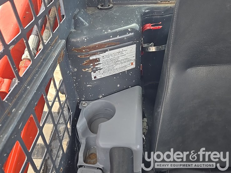 2021-kubota-svl75-2-image-78