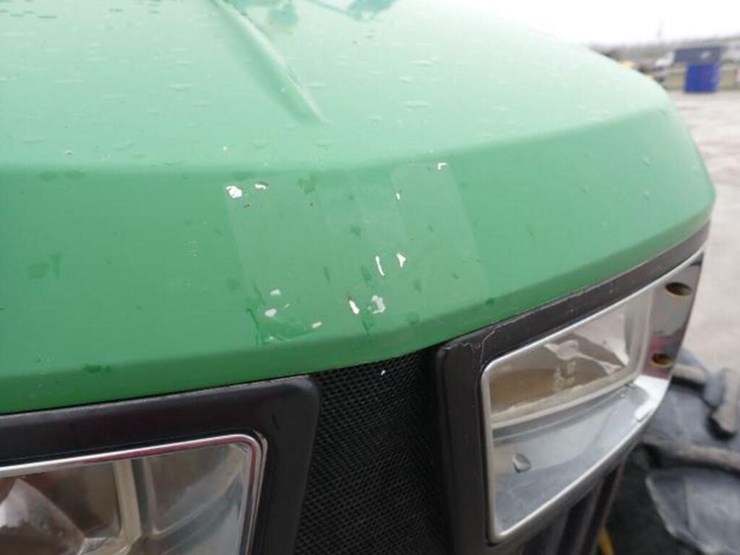 2016-john-deere-5085e-image-43