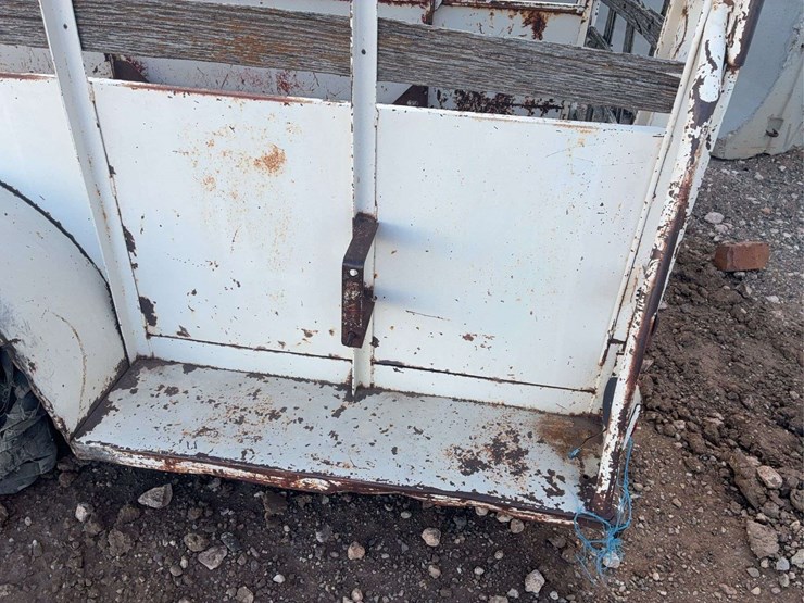hale-livestock-trailer-image-7