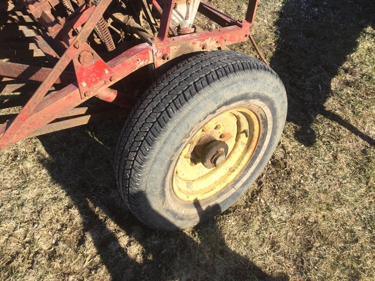 international-10-image-6