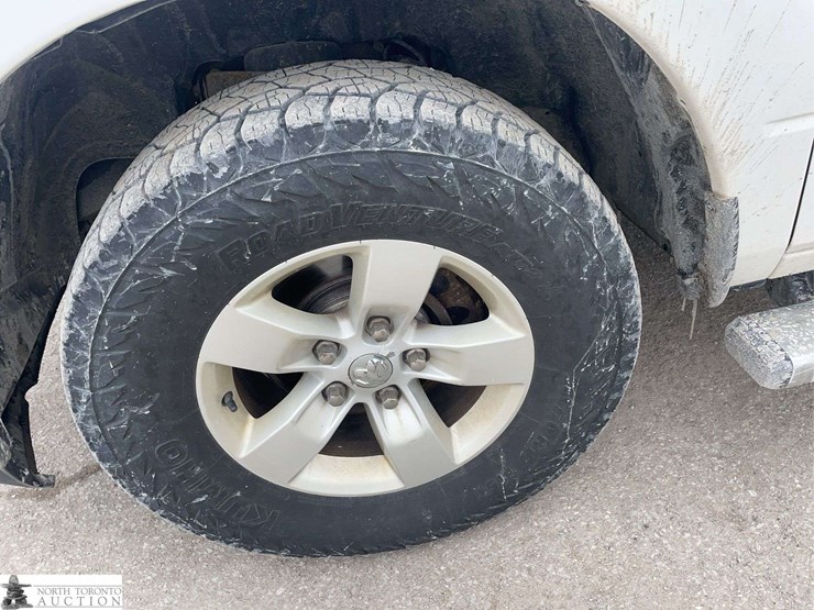 2018-dodge-1500-image-23