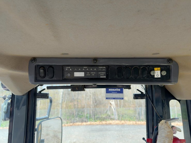 2017-komatsu-wa270-8-image-28