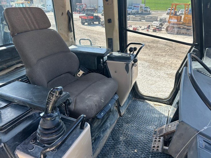 caterpillar-963c-image-21