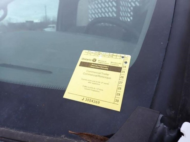 2006-ford-f650-xlt-image-21