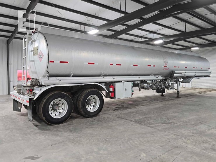 1994-polar-tank-image-3